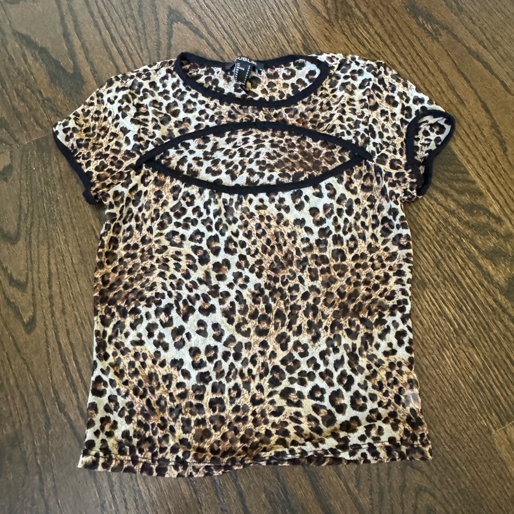 Leopard Print Mesh Going Out Top